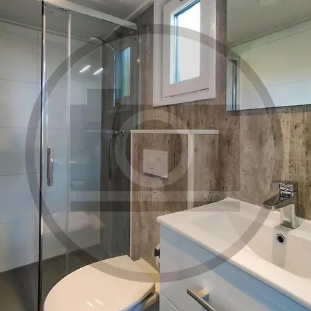 Tiny House 10 Met Hottub * Wenum